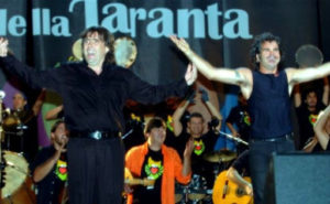 La Notte della Taranta 2005: ospiti Piero Pelù e Francesco de Gregori
