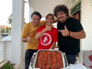 Manu Chao in vacanza nel Salento: "Me gusta Pasticciotto" me gustasTu
