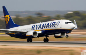 Dove vola Ryanair in Puglia? 11 rotte per trascorrere le vacanze in Puglia