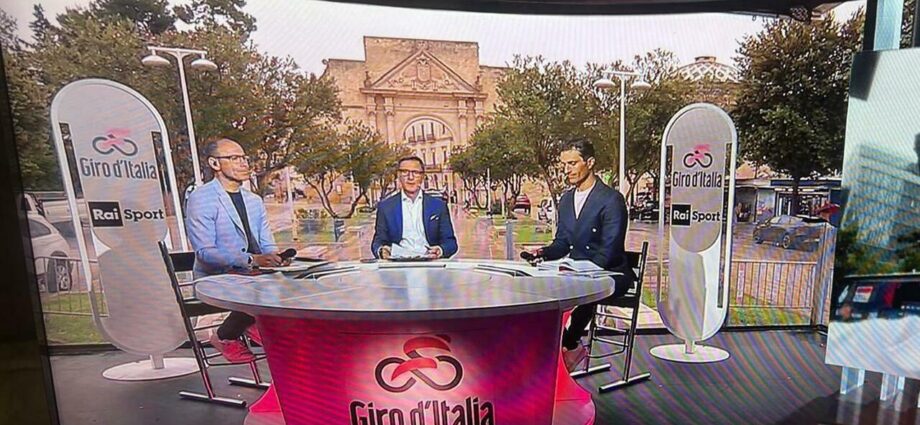 giro d italia a Lecce